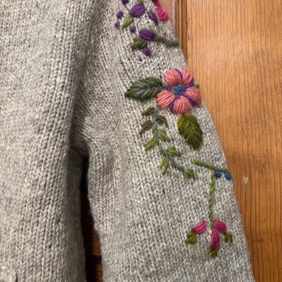 LOST HORIZON WOMEN'S WOOL HARTLEY SWEATER/COAT - Picture 5 of 10